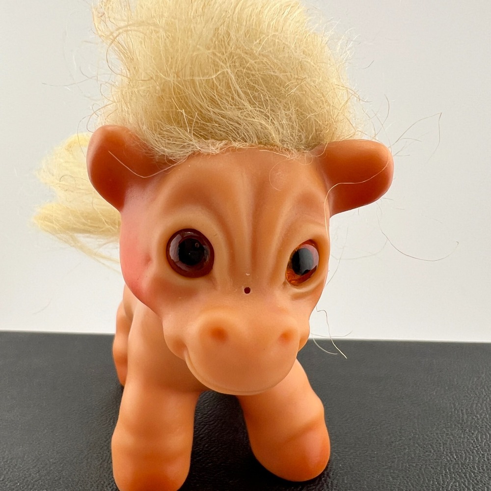 RARE Vintage Denmark Dam Troll Horse Figure Peach Vinyl Blonde Hair Amber Eyes - Picture 2 of 8